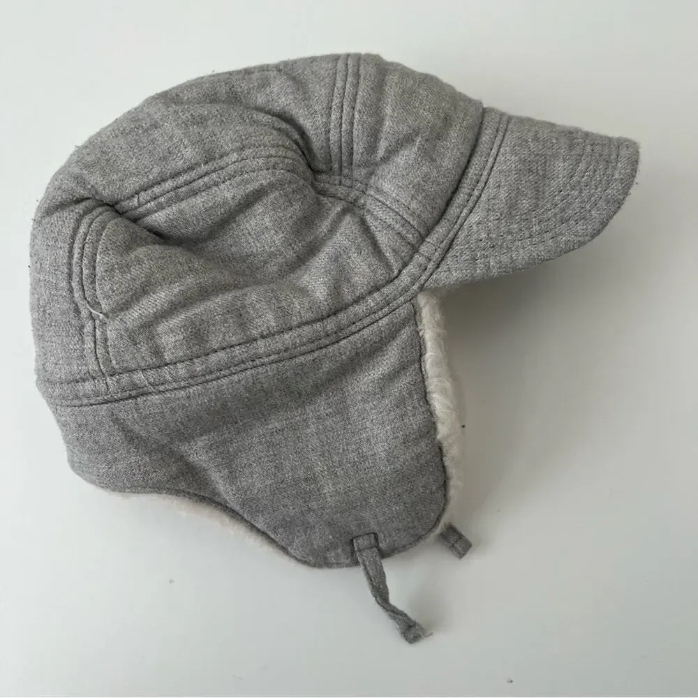 Baby Gap gray faux fur lined trapper hat ivory off-white cream